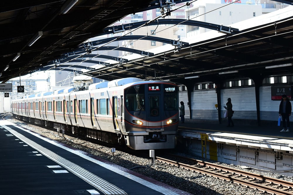 Trains in Japan are a great way to get around, as well as saving big on car rental costs. The Osaka Loop line makes it easy to get around Osaka, and get to all the things on your Osaka Itinerary.