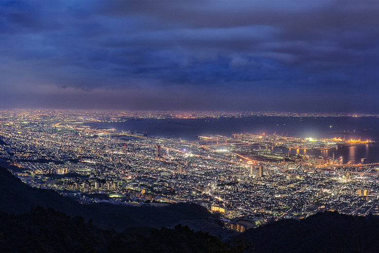 Mount Maya is one of the three night views of Japan
