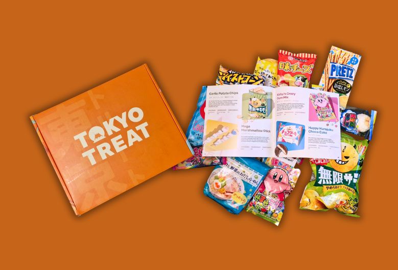 Tokyo Treat Review, Harajuku Box laid out