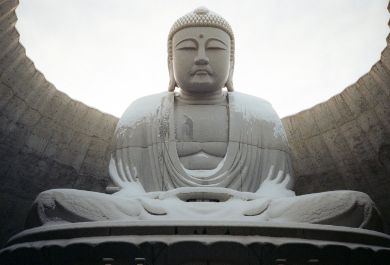 Atama Daibutsu at Makomanai Takino Cemetery, Sapporo