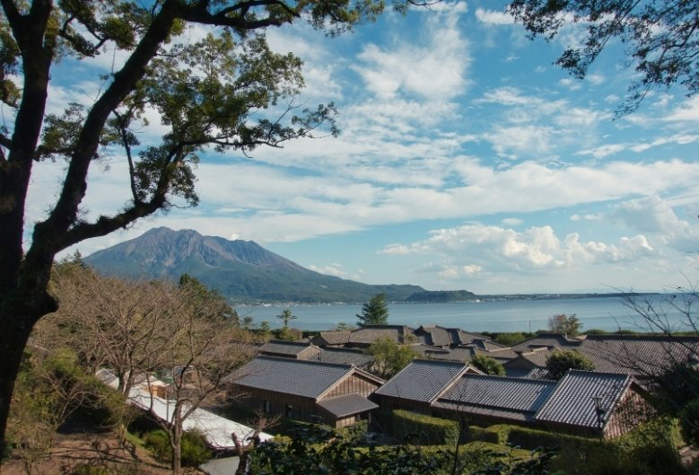 A view of Sakurajima from Sengan-en