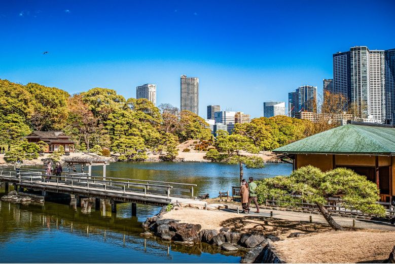 Hamarikyu Gardens in Tokyo